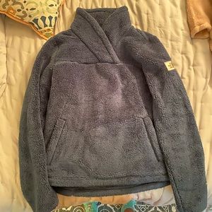 NWOT North Face Fuzzy Pullover